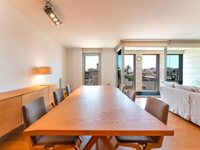 Piso en alquiler de 3 habitaciones en Centre, Sant Jaume — photo 2