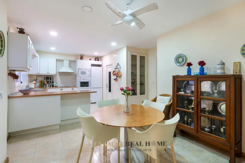 Flat - Palma de Mallorca (Centro) , Built Surface 214m 2 , 5 Bedrooms, 3 Bathrooms, Lift. — photo 6