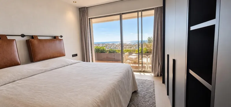 Apartment in Palma with views of Palma's most emblematic areas — photo 11