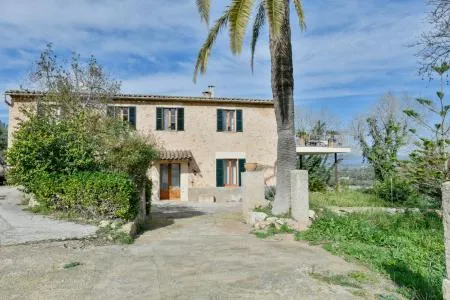 Rustic property - Costitx, built surface 488 m², plot surface 20,717 m², 4 bedrooms, 2 bathrooms, pool. — photo 4
