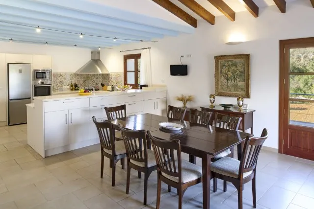 Charming stone built finca for sale near Sineu, Central Mallorca — photo 11
