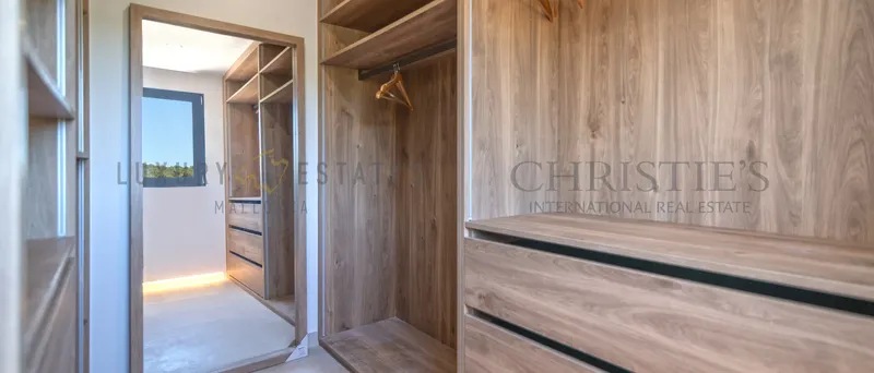 Renovated penthouse in El Terreno, Palma, with a large terrace and sea views — photo 8