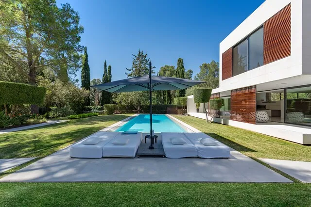 Award-winning architectural residence with landscaped gardens & private tennis court, Pollensa, Mallorca — photo 4