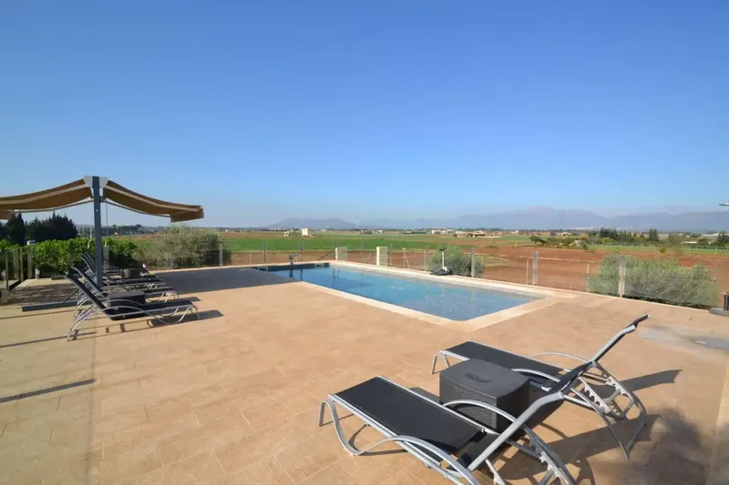 Magnificent newly built finca combining the charm of traditional Mallorcan architecture with modern comforts — photo 2