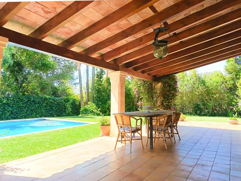 Mediterranean villa with pool in Sencelles – just a few minutes' walk from the town center / Ref. 9639 — photo 4