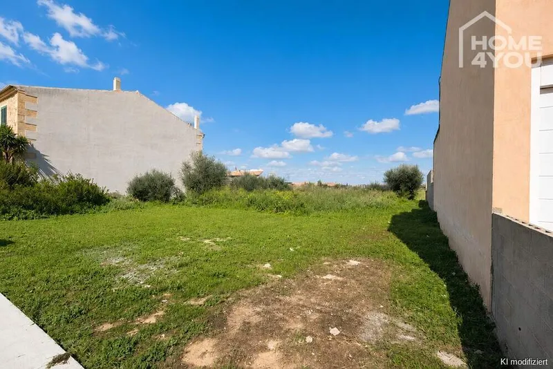 391m² plot with building rights near the beach for sale — photo 1