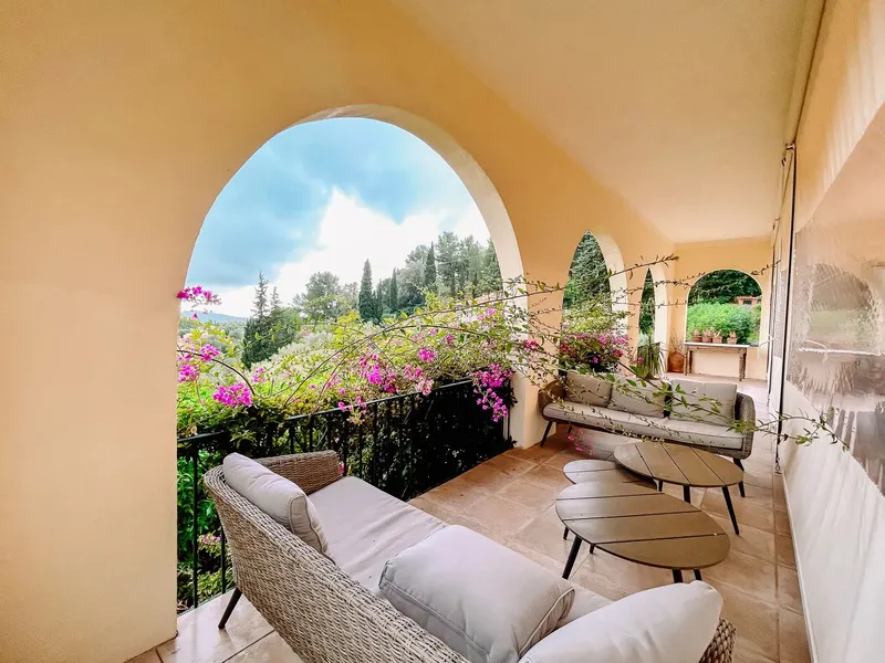 Villa with Holiday Rental License for Sale in Galilea — photo 3