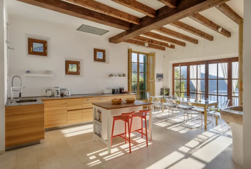 Spectacular House on the North Coast with Impressive Views — photo 11