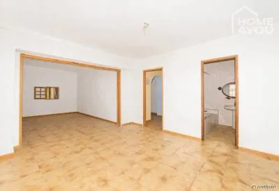 Large multi-family house in Felanitx, 285 m², 3 floors, garden, roof terrace, separate living units — photo 2