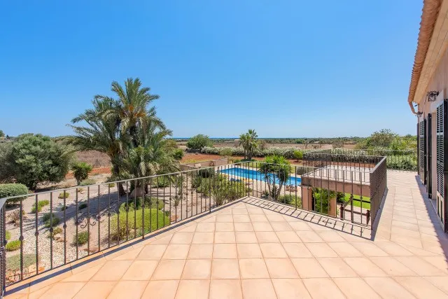 Impressive sea view finca for sale in a peaceful area of Felanitx, southeast Mallorca — photo 11