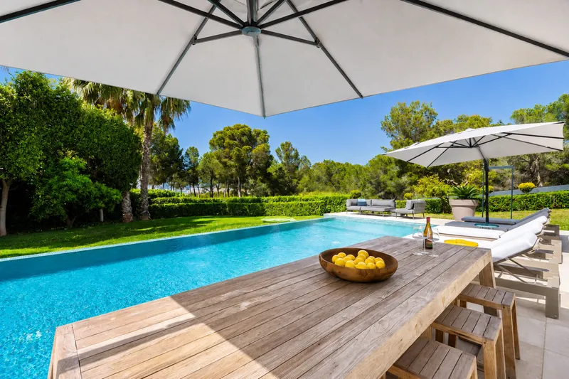 Detached Villa in Santa Ponsa — photo 3
