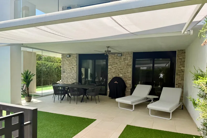 Ground floor apartment with large private garden in Portocolom 1 — photo 2