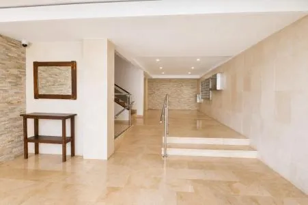 Apartment in Calvià (Santa Ponça), 77 m² built, 8 m² terrace, 1 bedroom, 1 bathroom, with lift — photo 3
