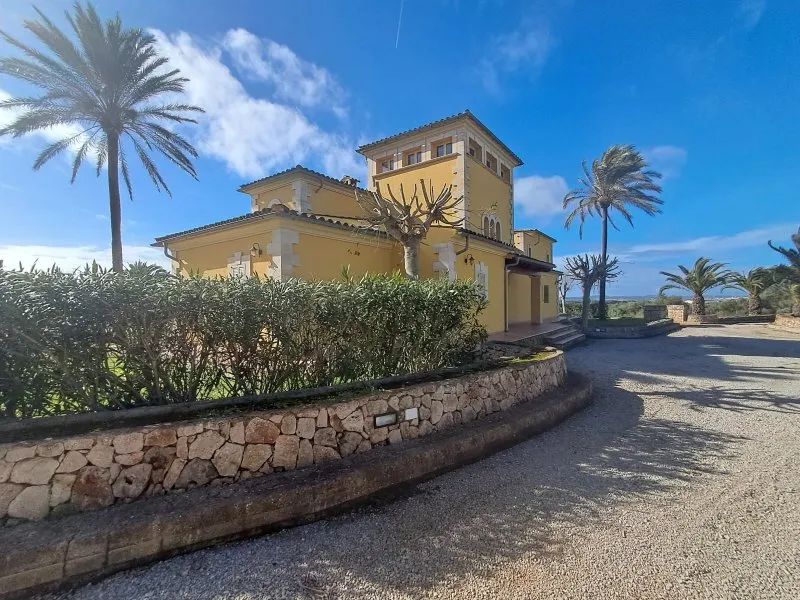 Imposing finca with sep. guest house and all extras near Petra - Manacor -- F 64 VK — photo 5