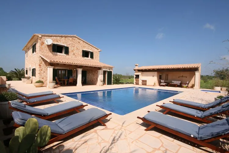 Finca with rental license according to ETV in Cala Llombards F02967 — photo 1