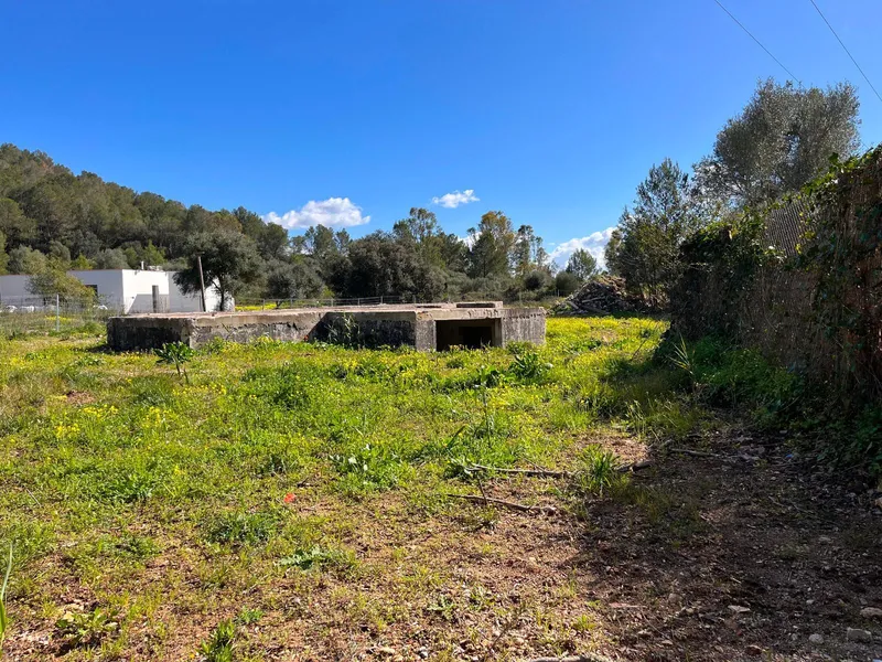 Plot of 1,982 m2 in Crestatx to build 2 independent villas — photo 11