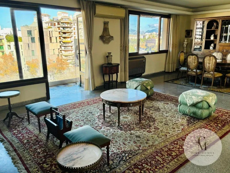 Exclusive Apartment with Elevator and Impressive Views in the Heart of Palma — photo 1