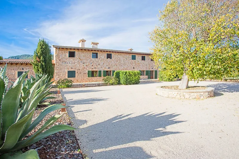 Charming rustic finca in a beautiful natural setting in Establiments — photo 1