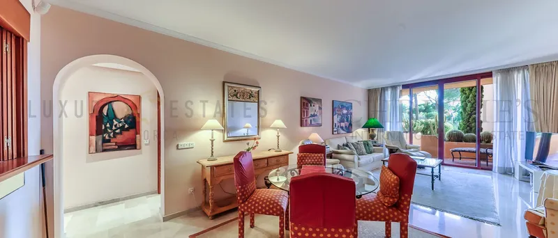 Large first floor apartment in Santa Ponsa with green views — photo 2