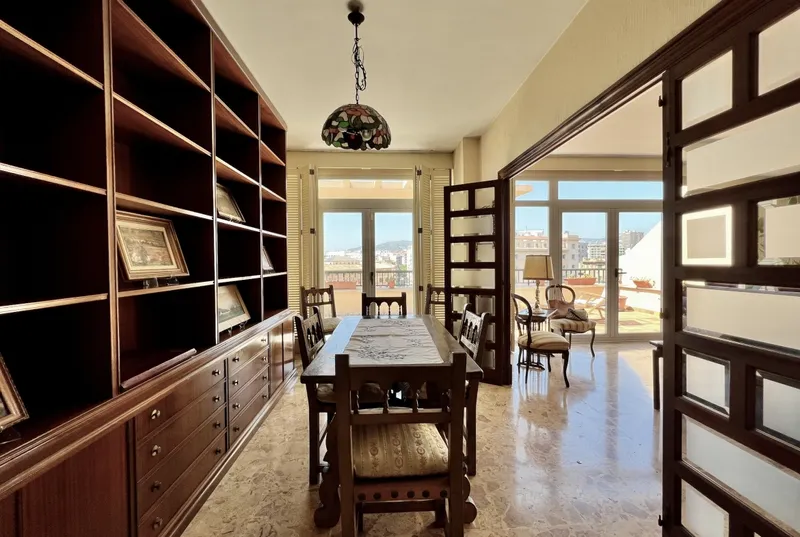 Attic with impressive views in the center of Palma — photo 10