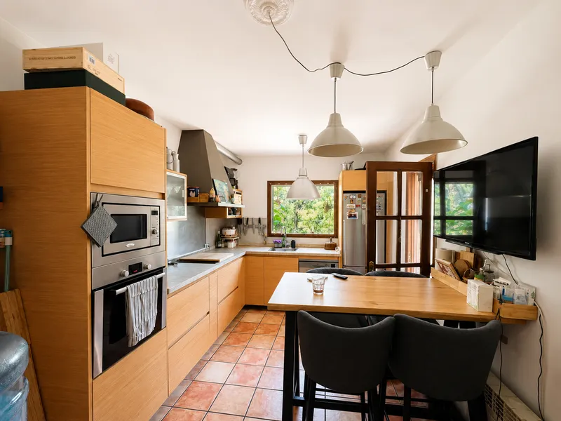 Investment villa with large plot and renovation potential in Nova Santa Ponsa Mas — photo 9
