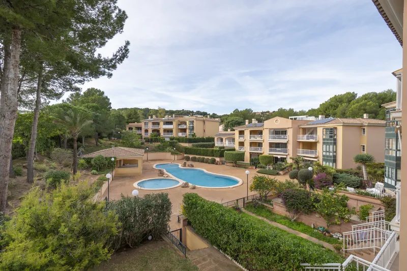 Renovated terraced house for sale in Santa Ponsa with communal pool — photo 1
