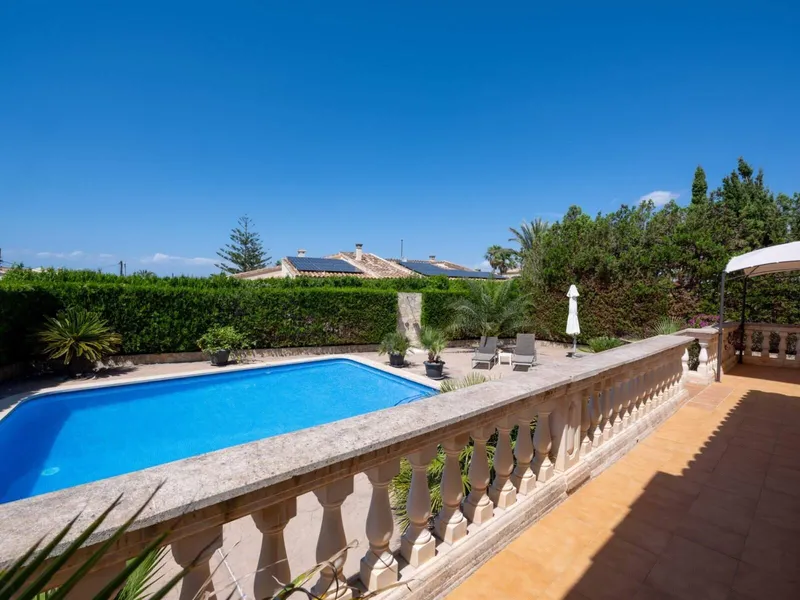 130m² bungalow with 4 rooms, sea view and pool for sale — photo 6