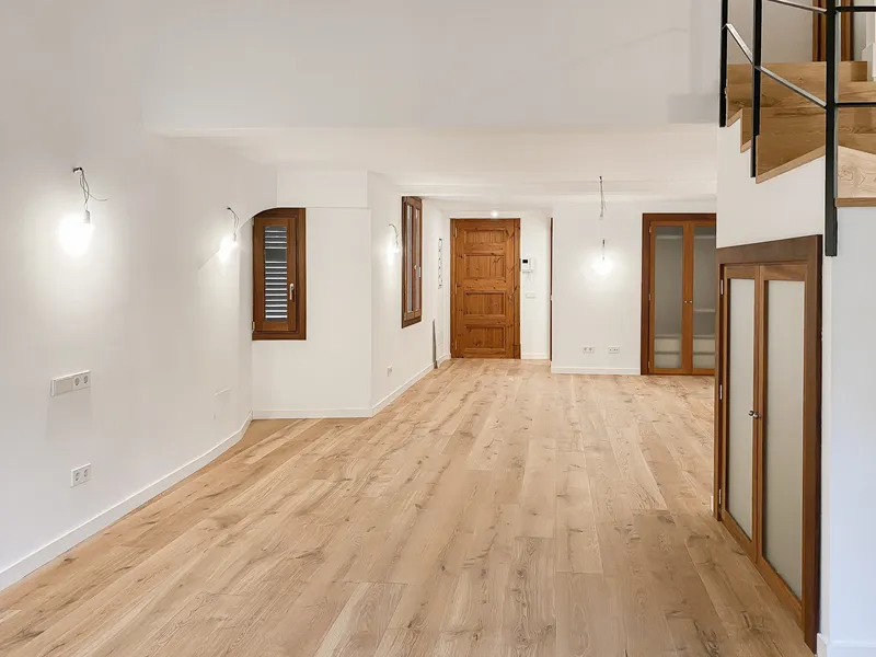 Renovated duplex penthouse in La Calatrava — photo 4