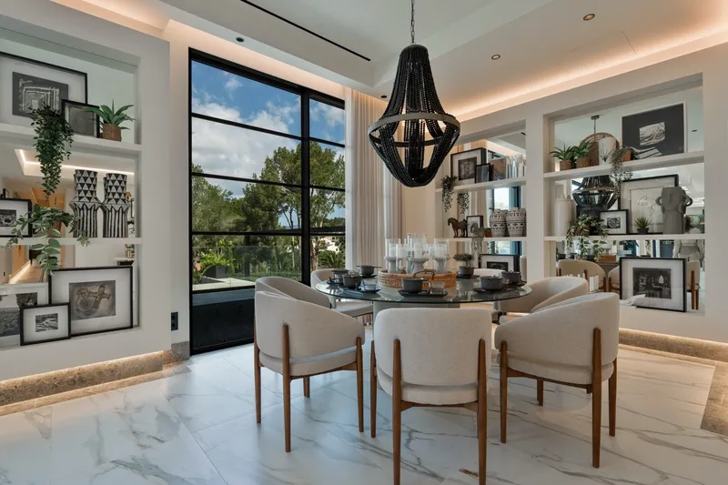 Contemporary six-bedroom architectural masterpiece Villa for sale in Santa Ponsa — photo 5