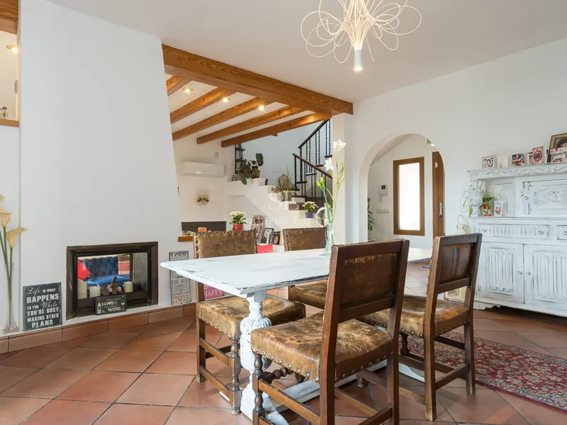 Detached Villa for Sale in Andratx — photo 2