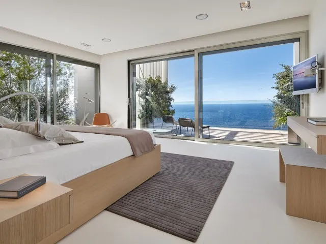 Ultimate luxury villa for sale overlooking the sea in Port Adriano, southwest Mallorca — photo 10