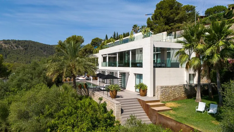 Detached House in Palma de Mallorca, Province of Balearic Islands — photo 1