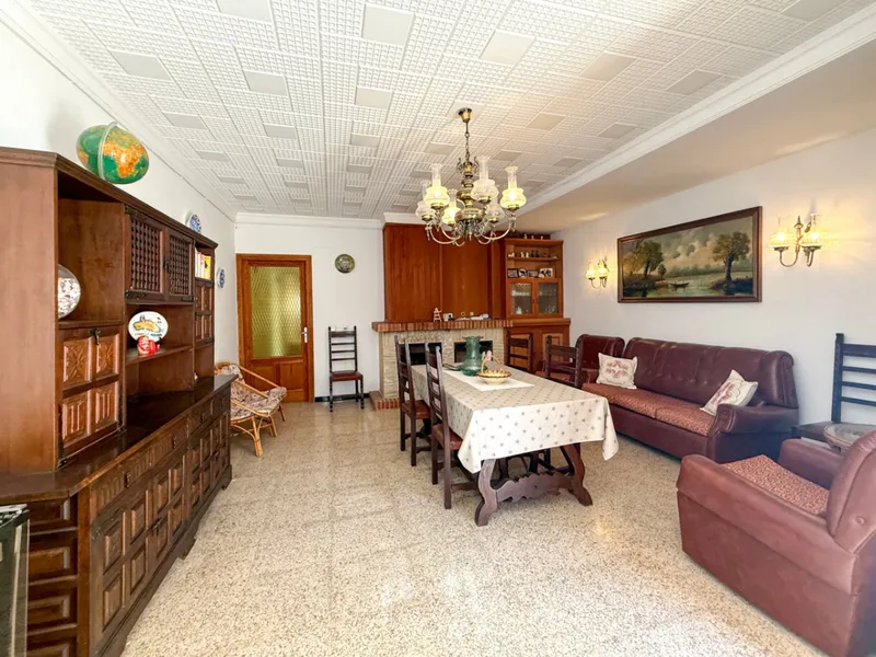 House to update, 300 meters from the beach in Can P... — photo 5