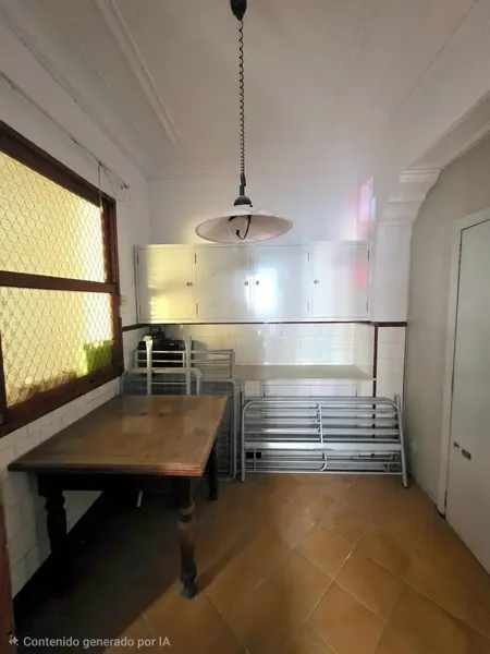 Ground floor apartment for sale (not a loft) in the sought-after area of Arxiduc. — photo 3