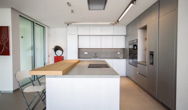 Modern newly built villa overlooking the bay of Santa Ponsa — photo 12