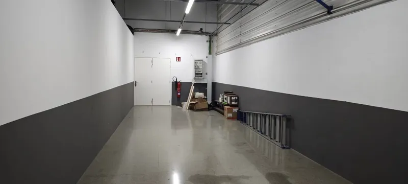 Industrial warehouse of 1,400 m² on a plot of 2,373 m² in the Can Matzarí industrial estate, Inca — photo 12