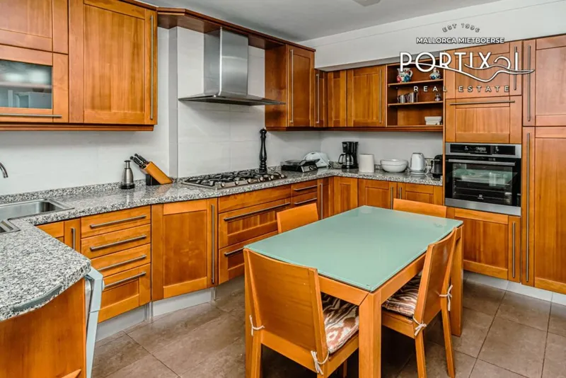 Magnificent apartment for rent with harbour and sea views — photo 6
