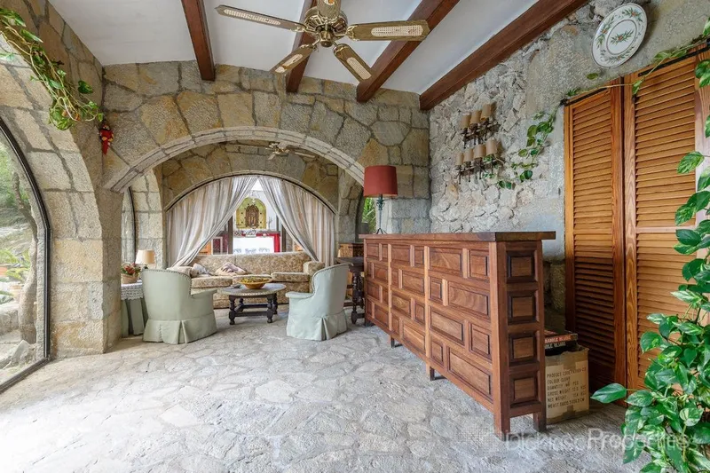 Country Home for Sale in Port de Pollença, Pollença, Mallorca, Baleares, Spain — photo 4