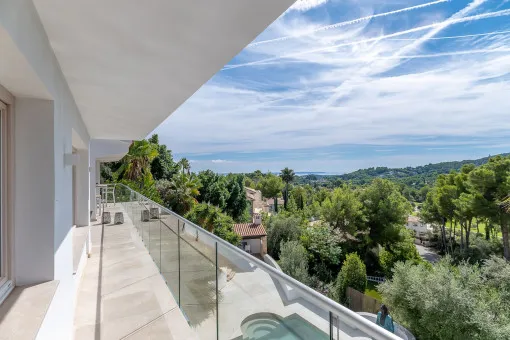 Son Vida, exclusive villa with unique views over the golf course, the mountain landscape and the sea, in Son Vida — photo 1