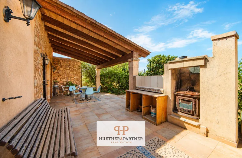 Self-sufficient 3,551 m² finca with 3 bedrooms, terrace and pool for sale — photo 7