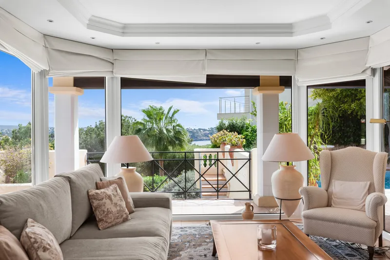 Mediterranean villa for sale in Costa de la Calma with partial sea views — photo 6