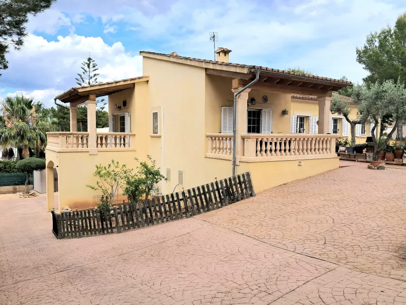 Mediterranean house in luxury area in Santa Ponsa — photo 2