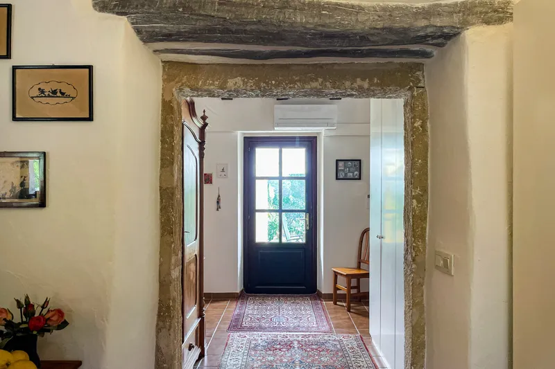 Attractive finca with guest apartment, garden idyll and distant views in a quiet location — photo 8