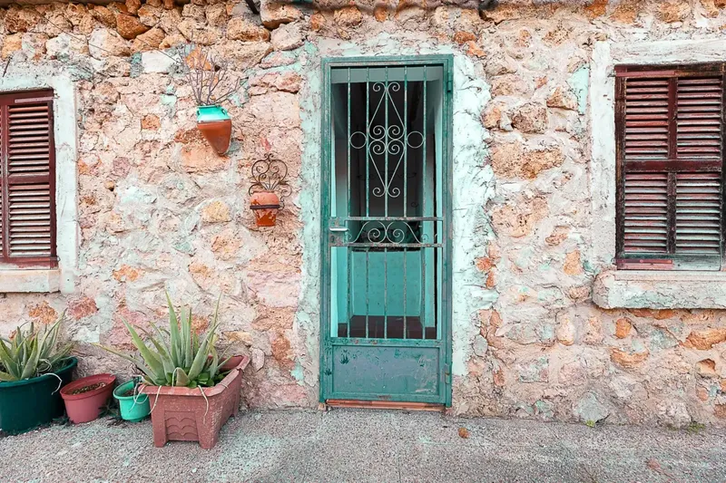 Discover the refuge you always dreamed of in the heart of Mallorcan nature! WITHOUT A HABITABILITY CERTIFICATE AND WITH NO POSSIBILITY OF OBTAINING ONE — photo 4