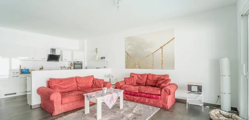 Village house with pool in Campos — 240 m², 5 bedrooms, two independent floors — photo 9