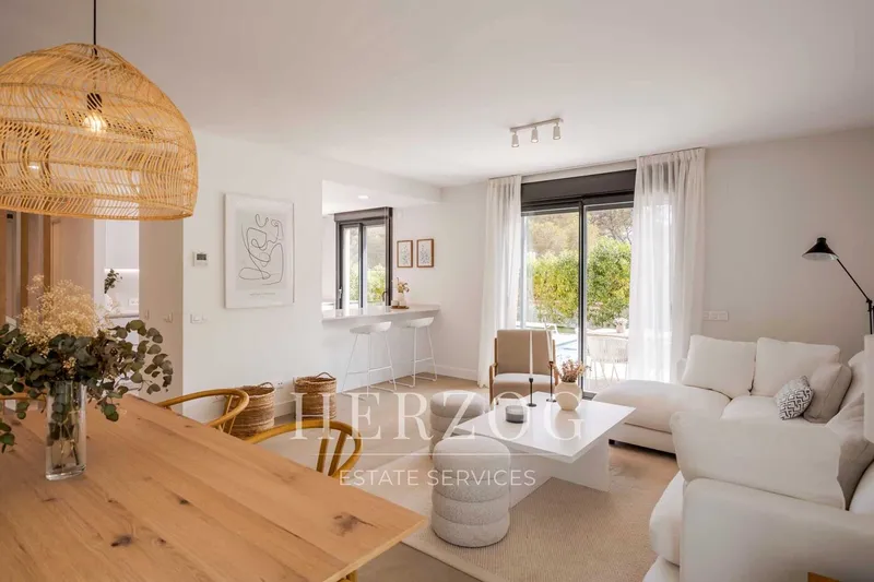 Modern newly built villa with private pool in a sought-after location in Puig de Ros — photo 7