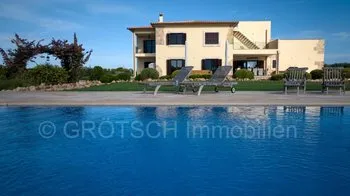 379571: Like-new Finca in Urban Location with Pool — photo 7