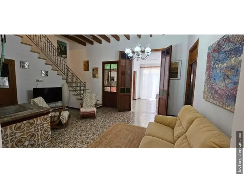 Rental of semi-detached house on Bonany Street — photo 3