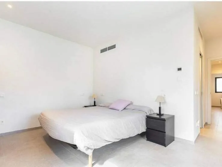 196m² Stadthaus mit 5 Zimmern, 2 Bädern und Garage zu kaufen — photo 4
