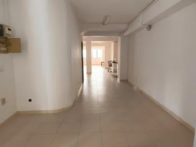 Business Premise - Palma de Mallorca (S'Arenal), Built Surface 137m², 20 Distance to the Sea — photo 2